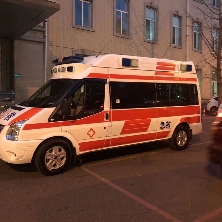 梁子湖夜间租赁救护车护送病人转院：安全转运的 8 大核心注意事项