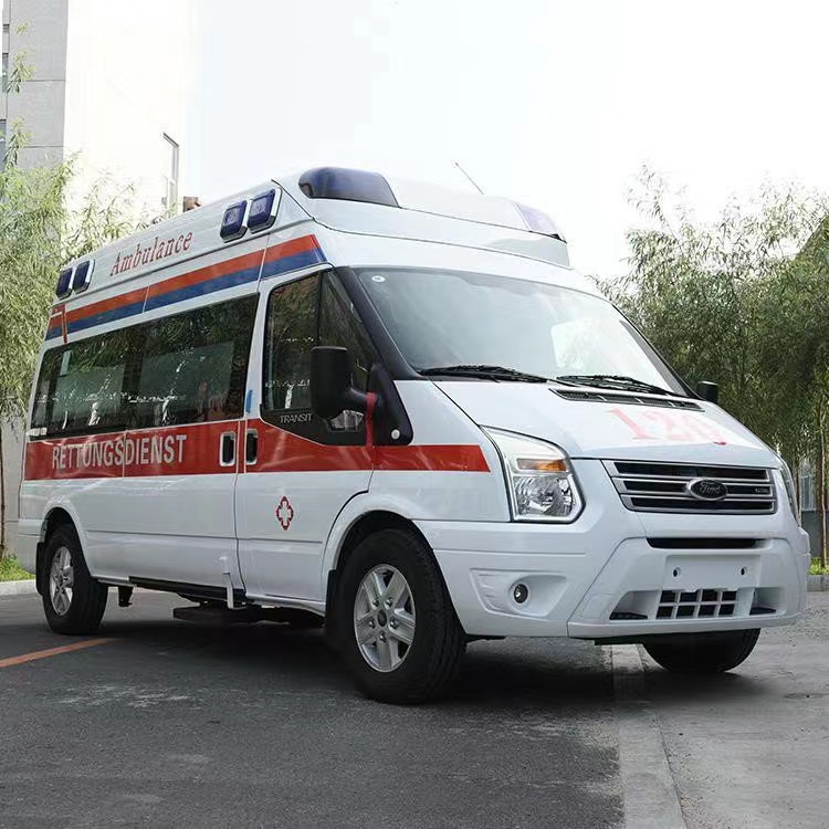 梁子湖行动不便者长途救护车租赁：安全转运的核心注意事项​